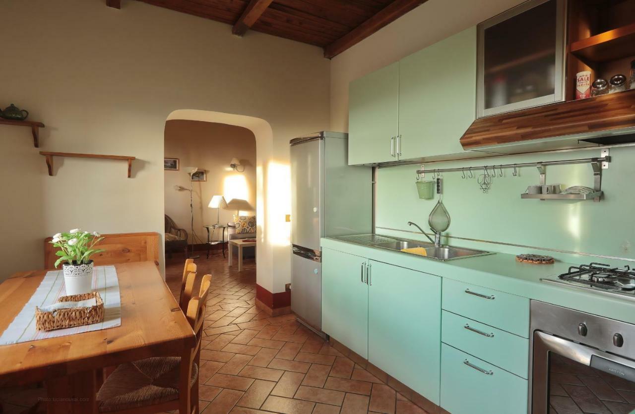 Ai Due Cedri Guest House Capranica Eksteriør bilde